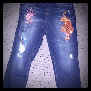 Jean's